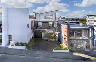 Versatile Grey Lynn standalone