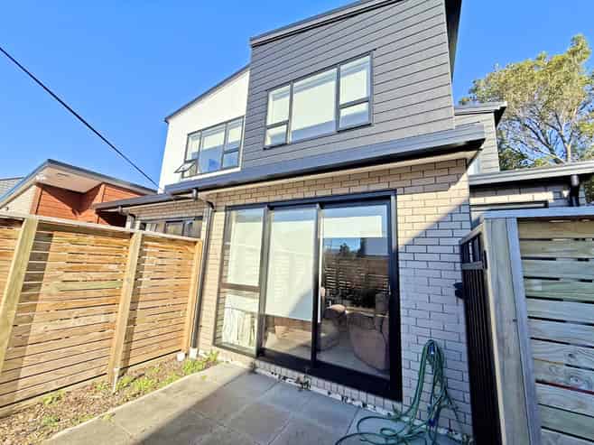 9/564 High Street, Boulcott