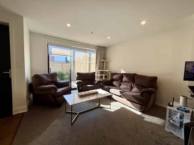 9/564 High Street, Boulcott