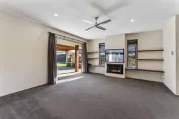 10 Ryeland Avenue, Wakefield