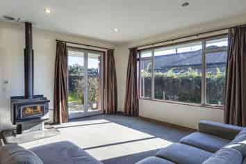 10 Ryeland Avenue, Wakefield