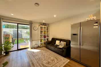 47 Whai Hua Lane , Mangere Bridge