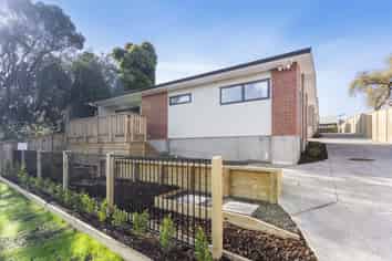 41A Kingdale Road, Henderson