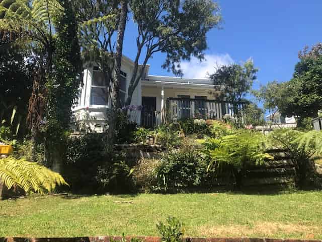 27 Tawa Terrace, Tawa