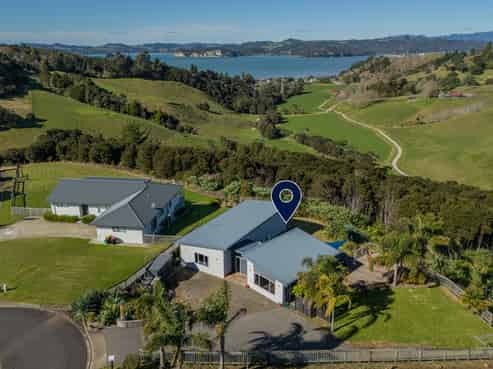 16 Tironui Place, Whitianga
