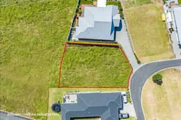 307 Pinecrest Drive, Gulf Harbour