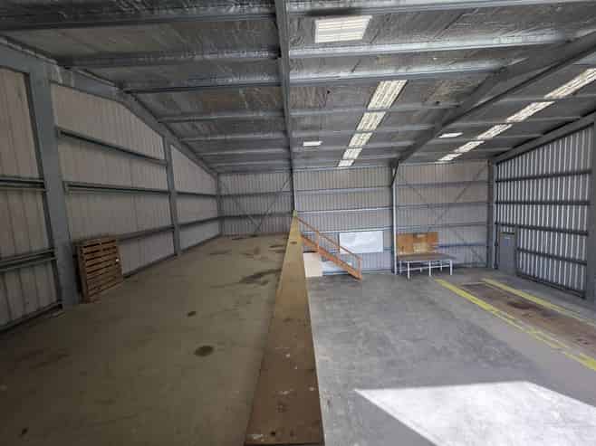 Industrial workshop for lease - prime location