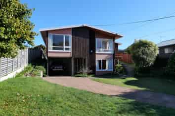 81 Kiwi Rd, Raumati Beach