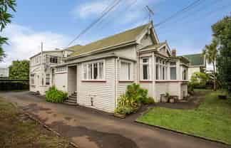 5 Oaklands Road, Mount Eden