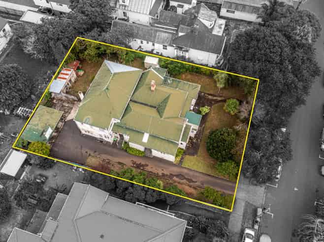 5 Oaklands Road, Mount Eden