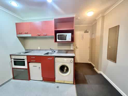 504/5 Aitken Street, Thorndon