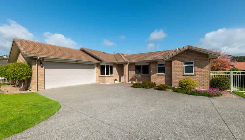 6 Sunnybrooke Close, Welcome Bay