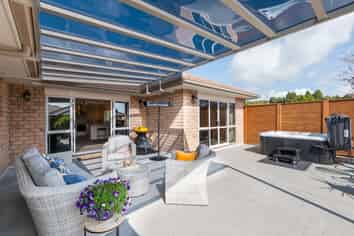 6 Sunnybrooke Close, Welcome Bay