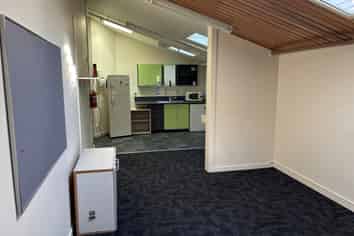 For Lease: High Profile Commercial Premises