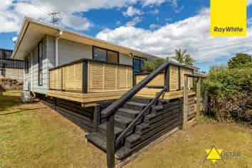 2/900a Mount Eden Road, Three Kings