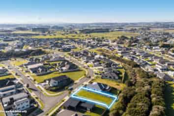 25 Tahuna Minhinnick Drive, Glenbrook