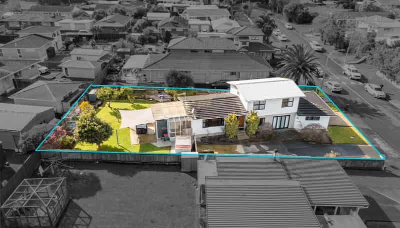 21 Tatariki Street, Rosehill