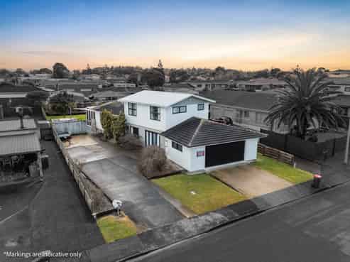 21 Tatariki Street, Rosehill