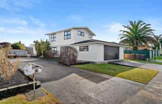 21 Tatariki Street, Rosehill