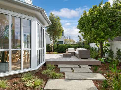 1 William Bond Street, Devonport