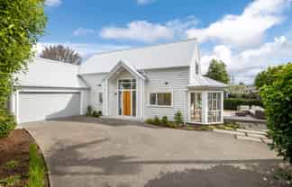 1 William Bond Street, Stanley Point, Devonport