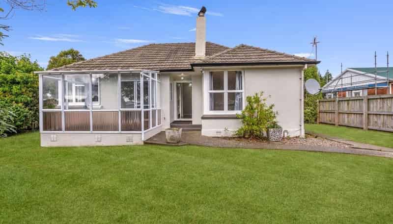 73 Murphy Street , Strathern