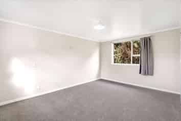 73 Murphy Street , Strathern