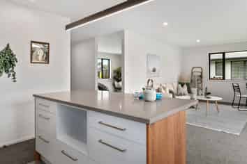 25 Arran Drive, Katikati