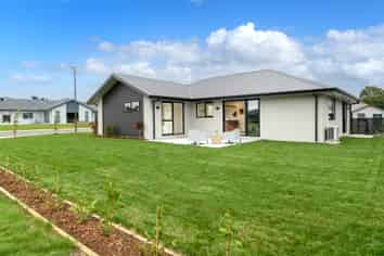 25 Arran Drive, Katikati
