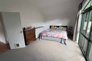 Auckland - Address withheld