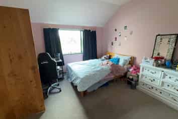 Auckland - Address withheld
