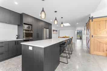 3 Bosworth Street, Egmont Village