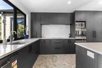 3 Bosworth Street, Egmont Village