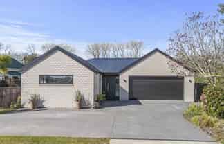 3 Bosworth Street, Egmont Village