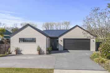 3 Bosworth Street, Egmont Village