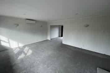 127 Manuka Road, Bayview
