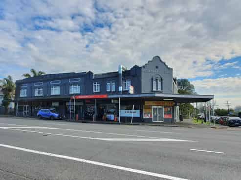Pt Chev Food Premises – Ex-Bakery