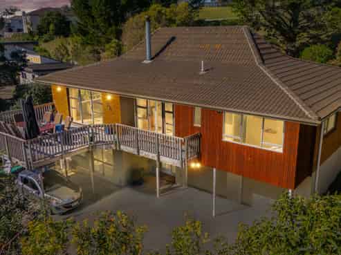 54 Saddleback Rise, Murrays Bay