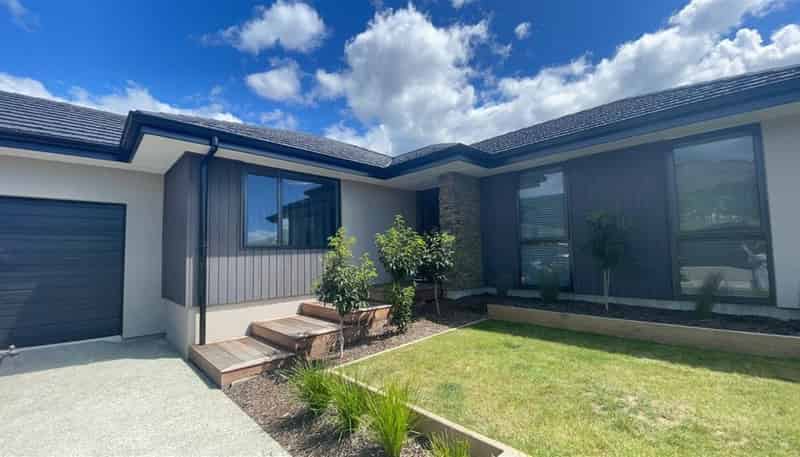 6 Tarn Close, Richmond
