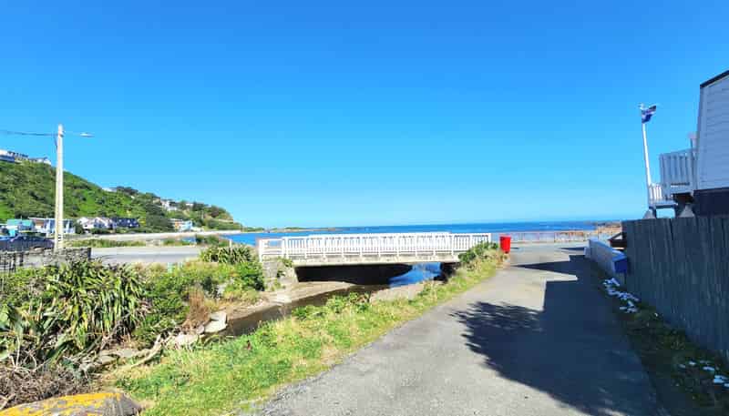 A/66 Owhiro Bay Parade, Owhiro Bay
