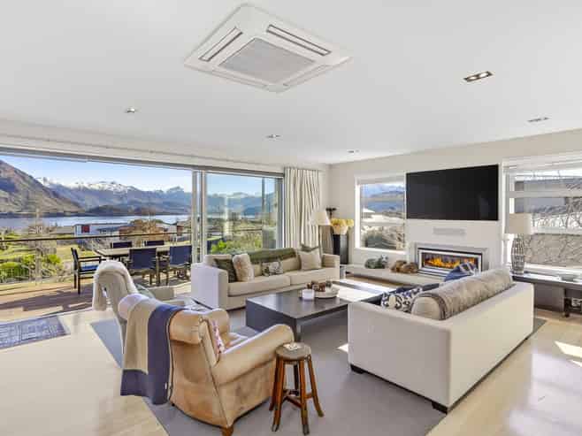 6 Clearview Street, Wanaka