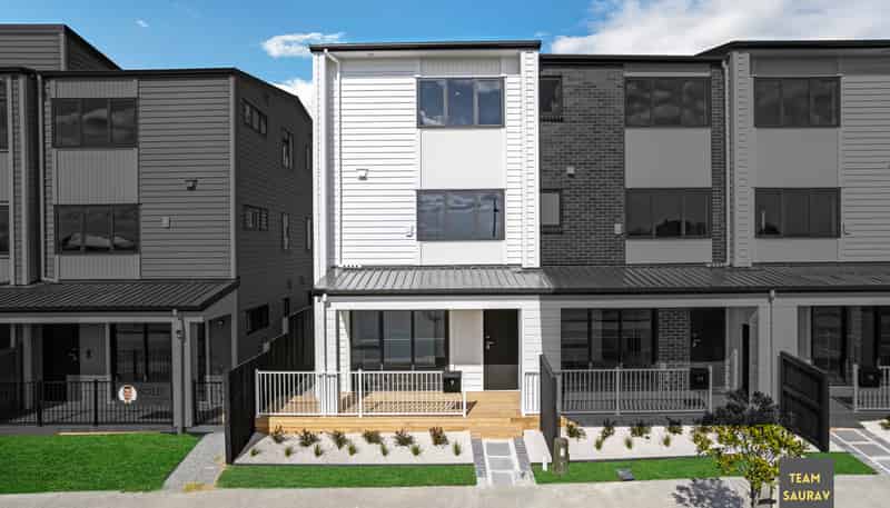 9 Awhi Way, Karaka