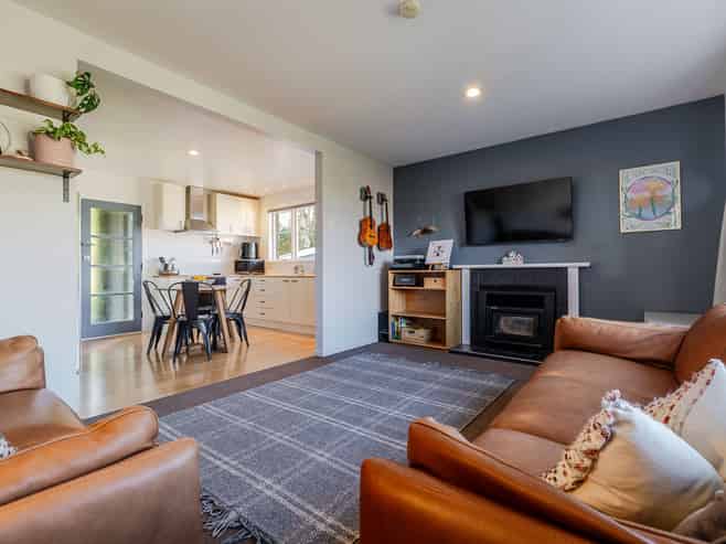 8 Stoke Place, Awapuni
