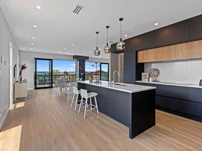 37 Kikorangi Drive, Orewa