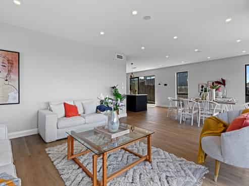 37 Kikorangi Drive, Orewa