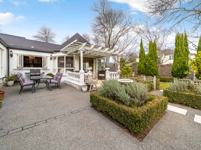 1 Oakmont, Heretaunga