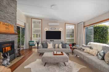 103 Anarake Street, Whangapoua