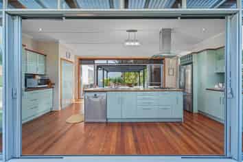 103 Anarake Street, Whangapoua