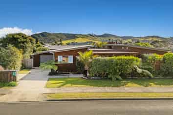 103 Anarake Street, Whangapoua