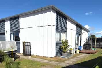  125 Ngaio Drive, Matarangi